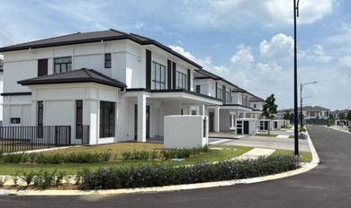 [2025 Brand New] 32Ft. Premium Semi-D Garden Home nr Elmina Green