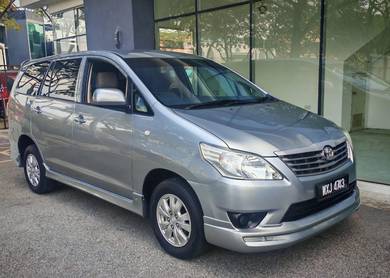 Toyota INNOVA 2.0 E (A) Loan Kedai, Low Depo!