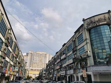 Seri Kembangan Serdang Perdana 4 Storey Shop Office For Sale