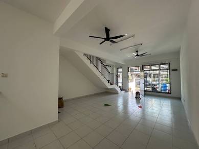 Full loan nice scientex senai double storey terrace house 