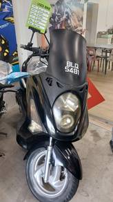 SYM VTS 200, Motor 200cc, SYM, skuter CC besar