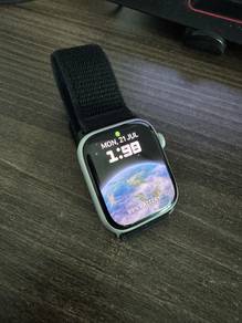 Apple Watch Series 8 (45mm Aluminium, GPS only)
