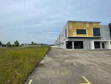 Semi-D Factory Corner For Rent @ Puncak Alam, Selangor