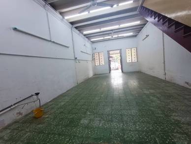2 Storey Terrace At Jalan Abdullah Ariff, Freehold, Near Chung Ling