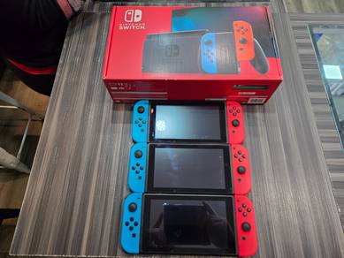 Nintendo Switch V2 (Like New) - Fullset