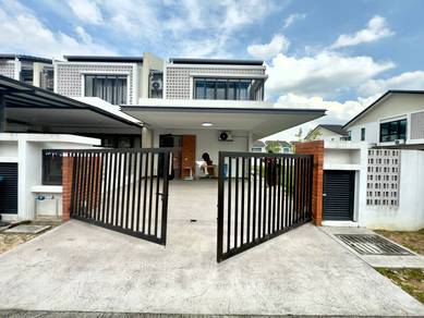 END LOT BIG LAND ( 48x70 ) 2 Storey Terrace Elmina Green 1 Elmina West