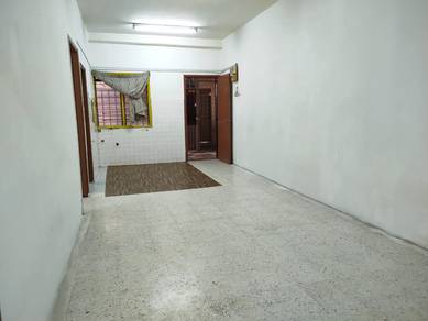 Strawberry Court Apartment, Cheras [FOR RENT]
