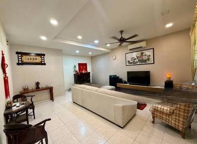 Renovated 2-Storey Home in Nusa Jaya Mas Iskandar Puteri Guarded