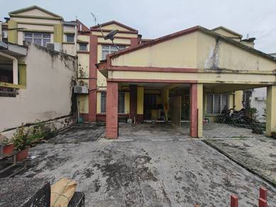 Taman Lestari Putra LEP 4 Equine Park Seri Kembangan