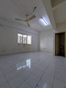1st floor. Freehold, Shop Apartment, Taman Orkid Batu 9 Cheras