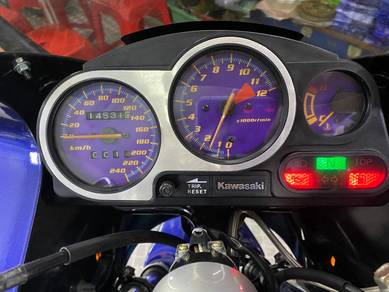 KAWASAKI KRZ150 SERPICO KG150A(boleh loan)