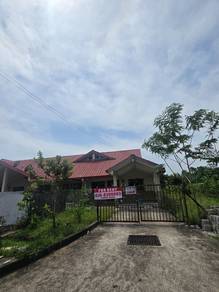 1.1/2 storey Corner terrace House