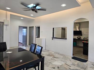 Excelsa apartment taman universiti indah seri kembangan