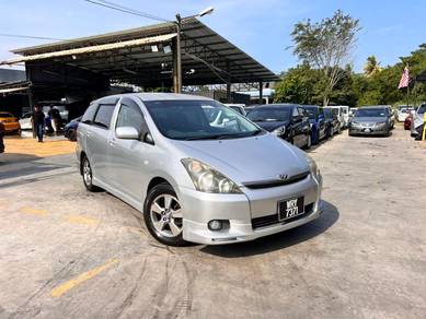 Toyota WISH 1.8 (AUTO)-LOAN KEDAI