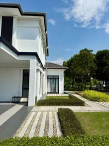 [2025 New] 42FT EndLot Semi-D Garden Home 20m+ to Kota Damansara