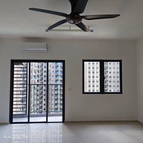 One Equine, Studio, Balcony, Next to Aeon, Walk to MRT, Seri Kembangan