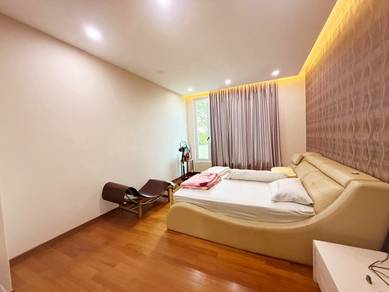 3.5 Sty Bungalow With Private Pool & Lift Equine Park Seri Kembangan