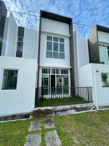 Low Booking 2sty La Casa Lunas Below Value