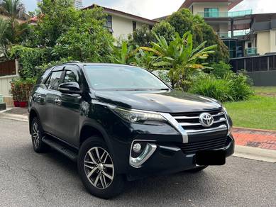 Toyota FORTUNER 2.7 SRZ (A)