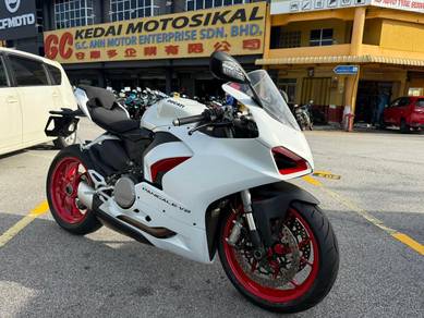2025 Unreg Ducati Panigale V2 "White Edition V4S
