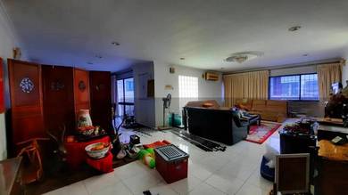 Taman Desa Freehold Facing East 3 Storey Bungalow House For Sale