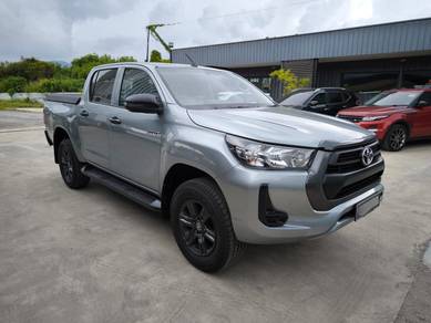 Toyota HILUX 2.4 E (A)
