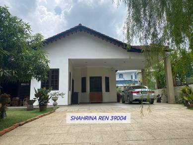 Luxury Bungalow for Sale in Elite Area Indera Mahkota 5  Kuantan