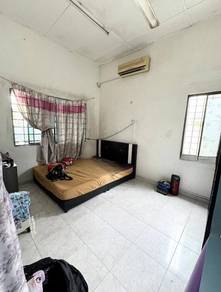 Jalan Saga Kulai 1-Storey Endlot Fully Extend 3Bedroom 2Bathroom
