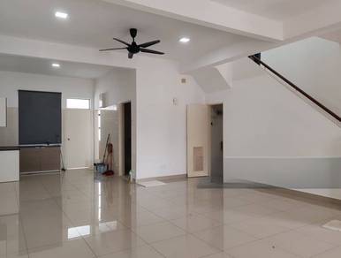 Plumeria Avenue Bandar Uda Utama Skudai @Endlot 2 Storey Terrace House