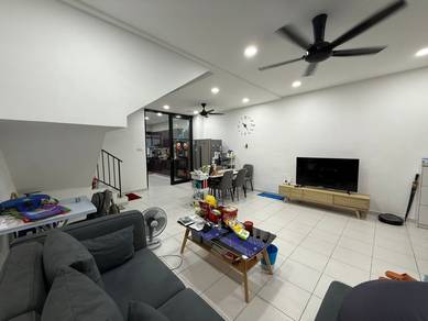 Senai Scientex Utama @ Fully Renovated 2 Storey House 18x65sqft