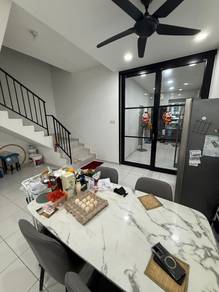 Senai Scientex Utama @ Fully Renovated 2 Storey House 18x65sqft