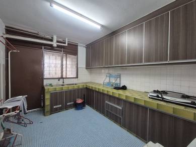 Flat Medium Kos 753Sqft, PKNS Seksyen 6 Shah Alam.