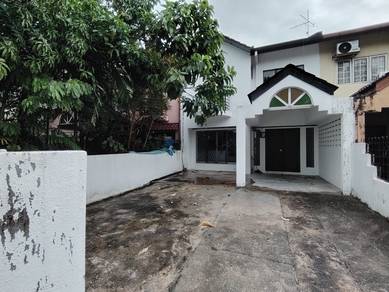 Bandar Sunway Near Sunway Pyramid Double Storey Terrace House - Sale