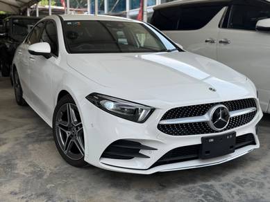UNREG 2020 MERCEDES-BENZ A180 1.3 TURBO AMG Sedan