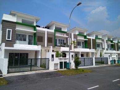 【🔥Partial Furnish🔥】4R3B The Clover Homes Semenyih Ready to Move In!!