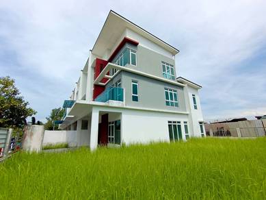 Baru |Teres 2.5 storey  di Rawang