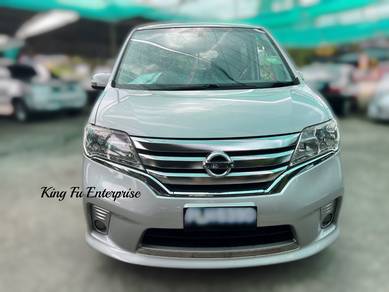 Nissan SERENA 2.0 S-HYBRID HIGHWAY STAR