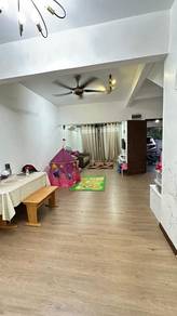 Rumah Teres 2 Tingkat Jalan Kesumba Bukit Beruntung Open Facing Sale