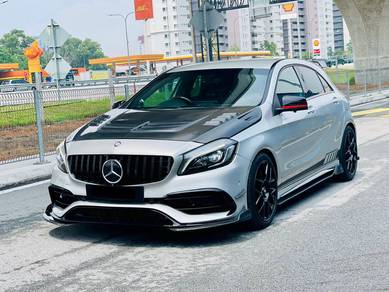 Mercedes Benz A200 AMG CARBON BONNET SPORTRIM
