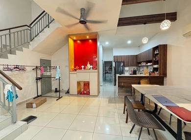 For Sale Nusa Sentral @ 3 Storey Superlink Fully Renovated Freehold