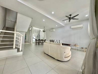 2.5 Storey Link House Tmn Laman Klebang Gated Guarded 22x70 Renovated