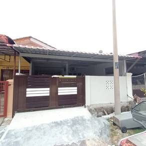 single storey terrace house at Tmn Maju , Jasin