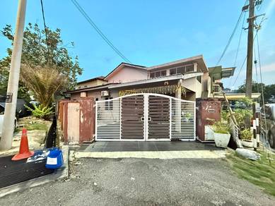 CORNER LOT + RENOVATED 2 Storey Terrace House, Taman Muda Ampang