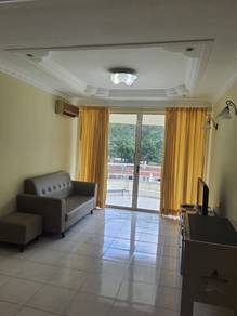Gold Coast Resort Condominium for sale  -- bu 1044sf