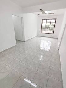 Jalan Cenderai 19, Apartment Ria 2 New Painting Taman Megah Ria Masai