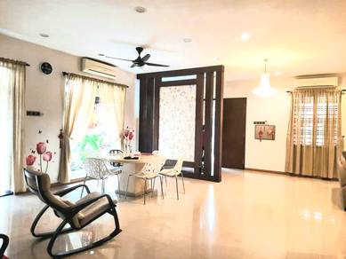 Semi Detached House at Bandar Nusaputra Renovated Gated&Guarded