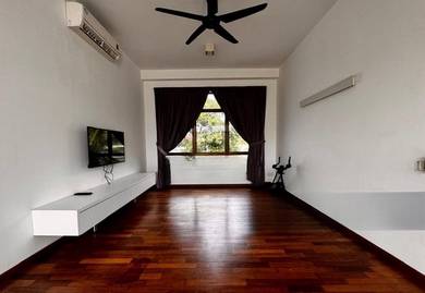 2 Storey Bungalow with Swimming Pool Horizon Hills 95% Furnished