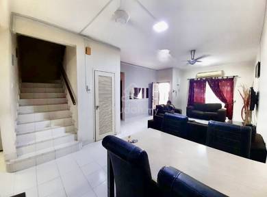PARTLY FURNISHED 2 Storey Terrace Taman Tasik Prima, Puchong For Rent