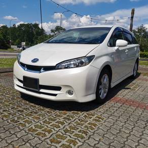 Toyota WISH 1.8 S (A)