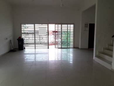 PRIME LOCATION TOWN AREA 2 Storey Semi D Taman Tuanku Haminah For Sale